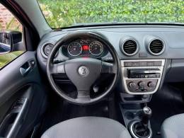 VOLKSWAGEN - VOYAGE - 2012/2013 - Preta - R$ 38.900,00