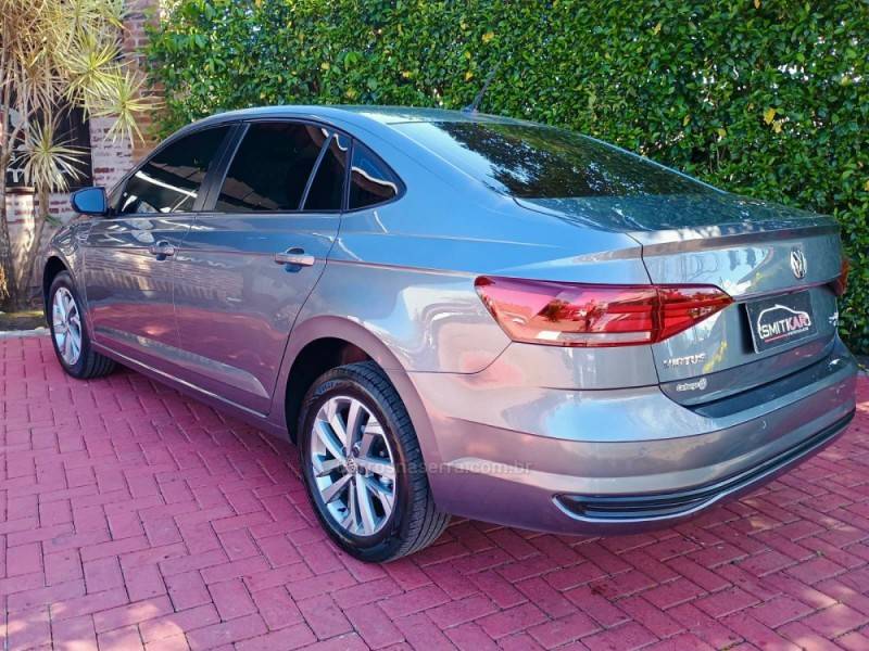 VOLKSWAGEN - VIRTUS - 2019/2020 - Cinza - R$ 80.900,00