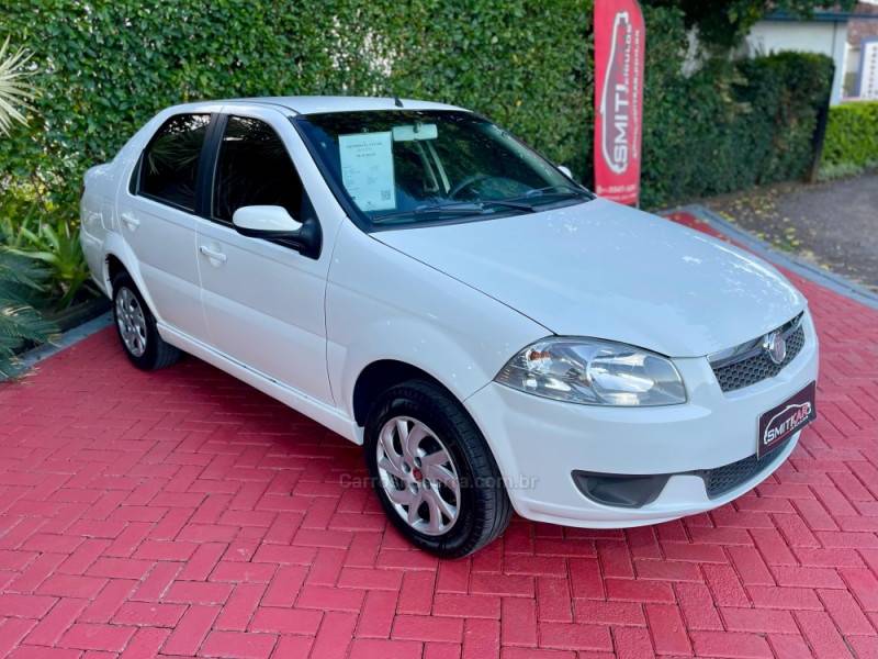 FIAT - SIENA - 2013/2013 - Branca - R$ 38.900,00