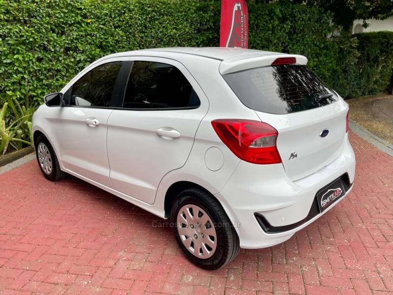 FORD - KA - 2019/2019 - Branca - R$ 49.900,00