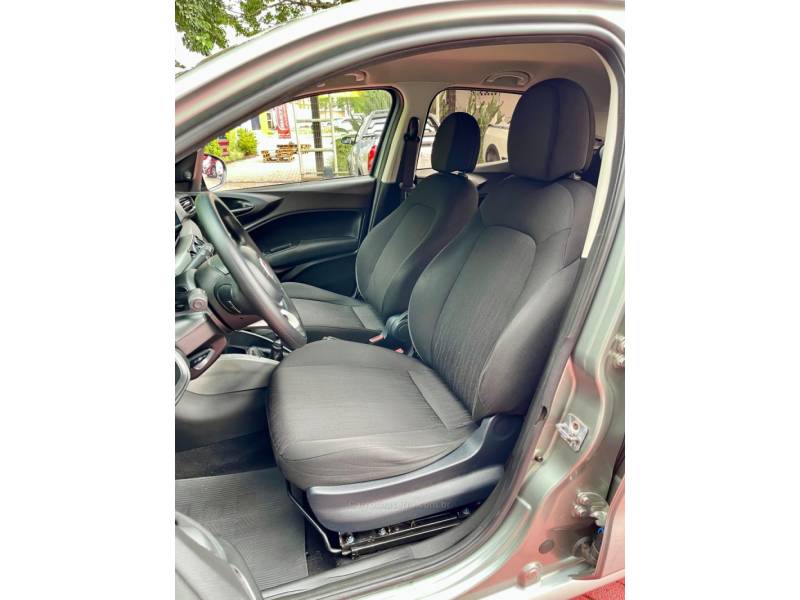 FIAT - ARGO - 2019/2019 - Cinza - R$ 54.900,00