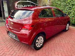 CHEVROLET - ONIX - 2017/2018 - Vermelha - R$ 53.900,00