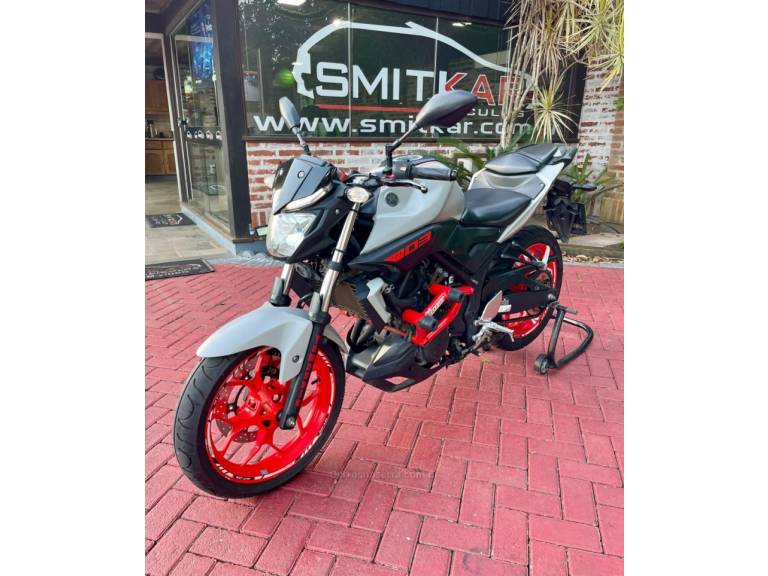 YAMAHA - MT - 2020/2020 - Cinza - R$ 25.900,00