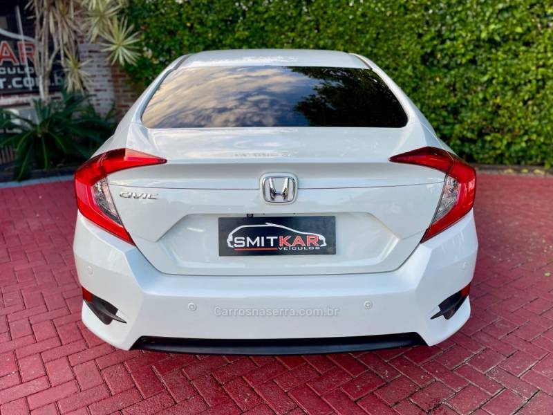 HONDA - CIVIC - 2018/2018 - Branca - R$ 112.900,00
