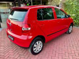 VOLKSWAGEN - FOX - 2008/2009 - Vermelha - R$ 30.900,00