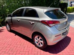 HYUNDAI - HB20S - 2016/2016 - Prata - R$ 53.900,00
