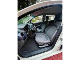 FIAT - PUNTO - 2013/2014 - Branca - R$ 41.900,00