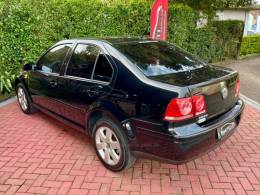 VOLKSWAGEN - BORA - 2007/2008 - Preta - R$ 35.900,00