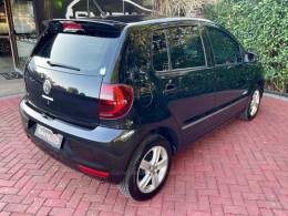 VOLKSWAGEN - FOX - 2011/2012 - Preta - R$ 35.900,00