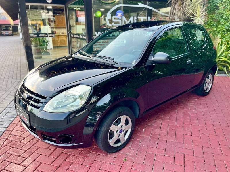 FORD - KA - 2009/2010 - Preta - R$ 22.900,00