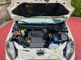 FIAT - PUNTO - 2013/2014 - Branca - R$ 41.900,00