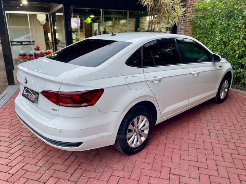 VOLKSWAGEN - VIRTUS - 2020/2021 - Branca - R$ 81.900,00