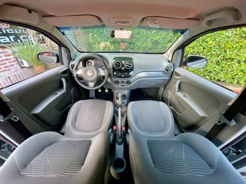 FIAT - PALIO - 2013/2013 - Cinza - R$ 40.900,00