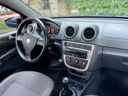VOLKSWAGEN - VOYAGE - 2012/2013 - Preta - R$ 38.900,00