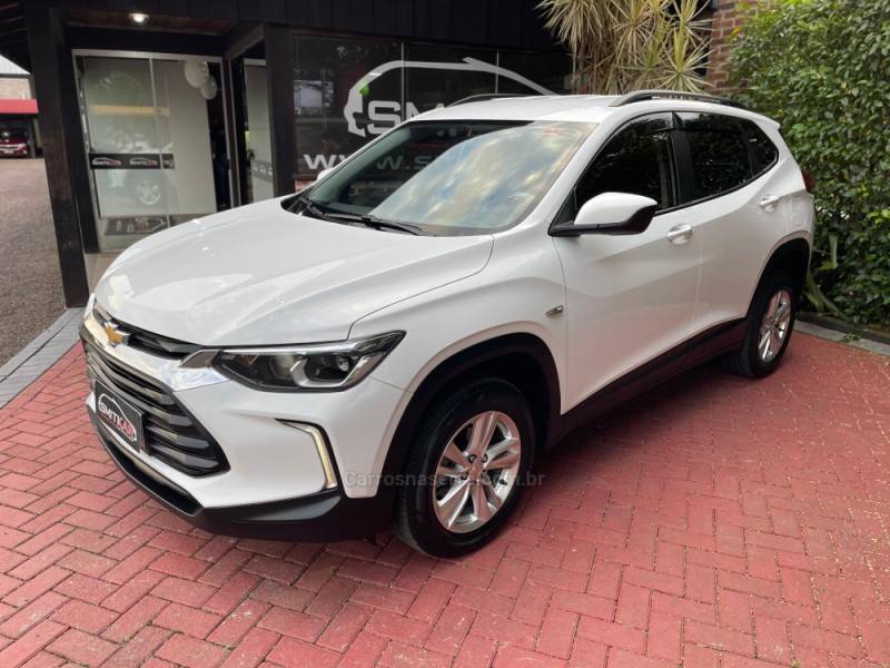 CHEVROLET - TRACKER - 2022/2023 - Branca - R$ 108.900,00