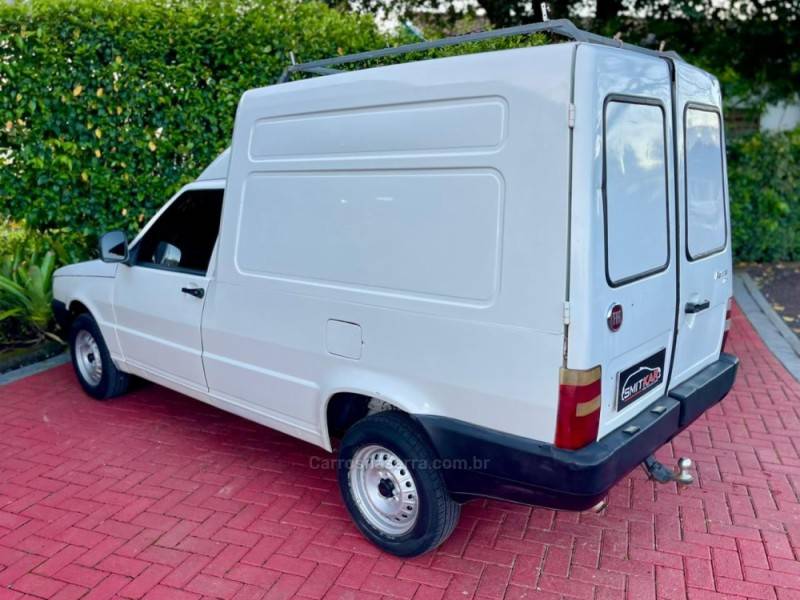 FIAT - FIORINO - 2013/2013 - Branca - R$ 29.900,00