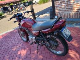 YAMAHA - YBR - 2003/2004 - Vermelha - R$ 5.900,00