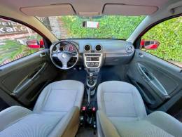 VOLKSWAGEN - VOYAGE - 2012/2012 - Vermelha - R$ 38.900,00