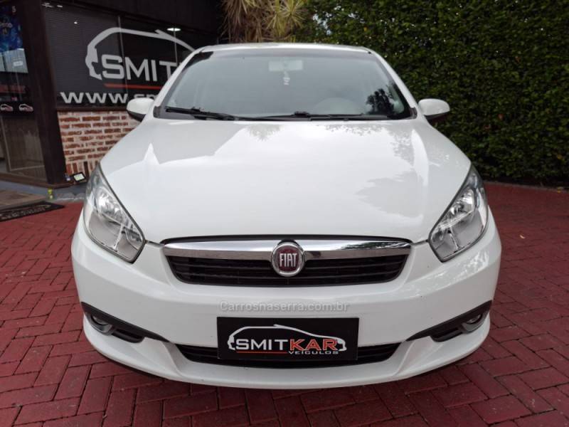 FIAT - GRAND SIENA - 2013/2013 - Branca - R$ 40.900,00