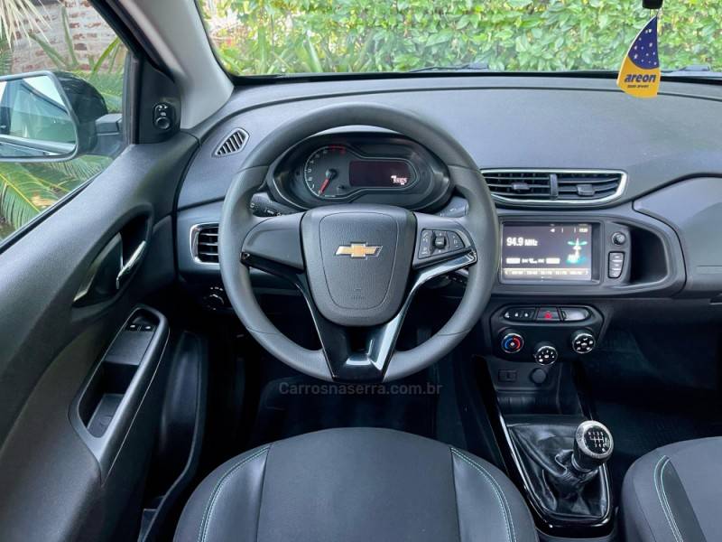 CHEVROLET - PRISMA - 2019/2019 - Preta - R$ 59.900,00