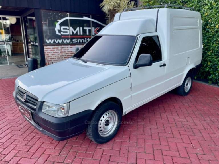 FIAT - FIORINO - 2013/2013 - Branca - R$ 29.900,00