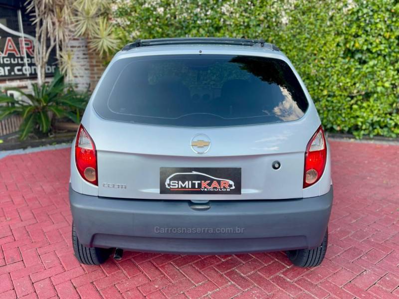 CHEVROLET - CELTA - 2009/2009 - Prata - R$ 22.900,00