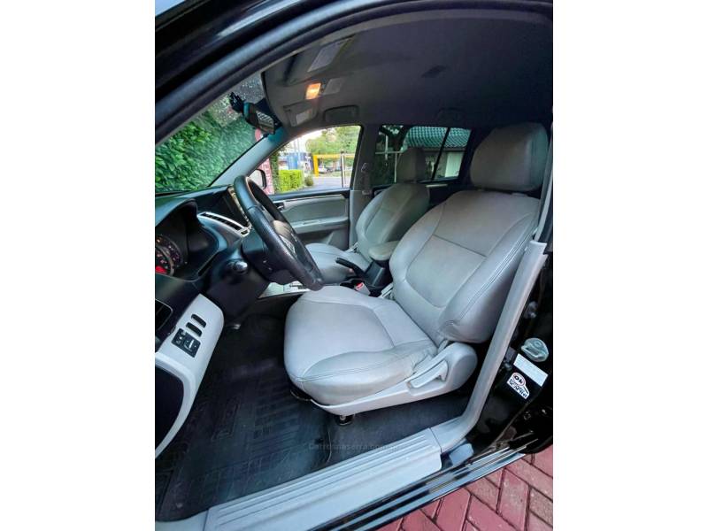 MITSUBISHI - PAJERO - 2009/2009 - Preta - R$ 98.900,00