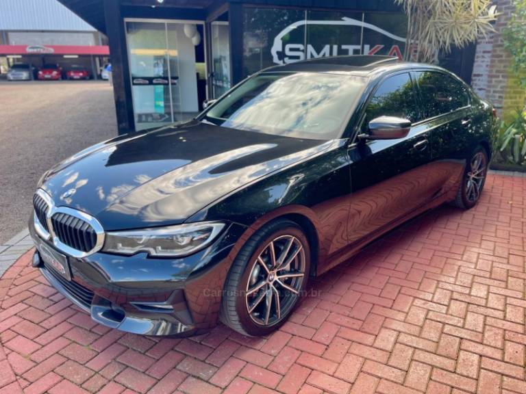 BMW - 330I - 2020/2020 - Preta - R$ 233.900,00