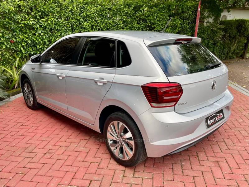 VOLKSWAGEN - POLO - 2019/2019 - Prata - R$ 75.900,00
