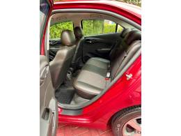 CHEVROLET - PRISMA - 2016/2017 - Vermelha - R$ 60.900,00