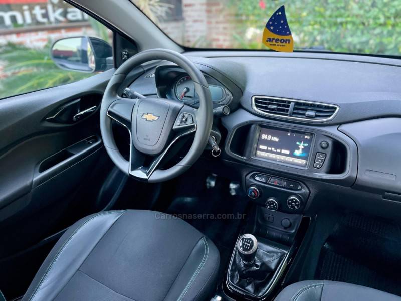 CHEVROLET - PRISMA - 2019/2019 - Preta - R$ 59.900,00