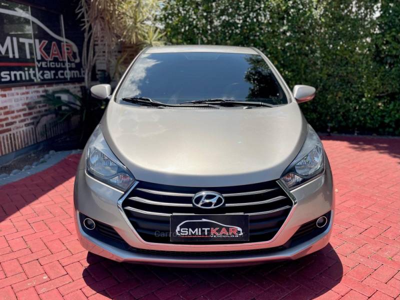 HYUNDAI - HB20S - 2016/2016 - Prata - R$ 53.900,00