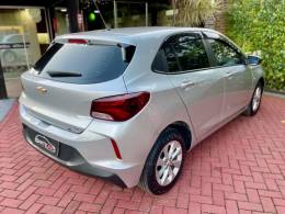 CHEVROLET - ONIX - 2021/2021 - Prata - R$ 67.900,00