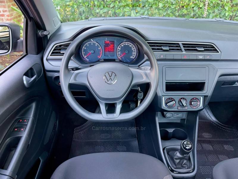 VOLKSWAGEN - SAVEIRO - 2024/2025 - Prata - R$ 95.900,00