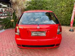 FIAT - PALIO - 2015/2016 - Vermelha - R$ 36.900,00