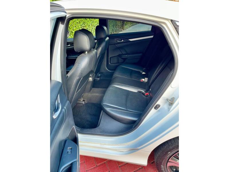 HONDA - CIVIC - 2018/2018 - Branca - R$ 112.900,00