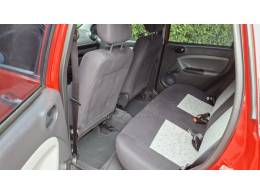 FORD - FIESTA - 2008/2008 - Vermelha - R$ 24.900,00