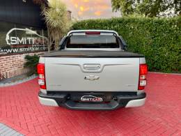 CHEVROLET - S10 - 2014/2014 - Prata - R$ 105.900,00