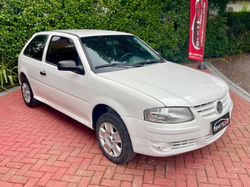 VOLKSWAGEN - GOL - 2013/2014 - Branca - R$ 24.900,00