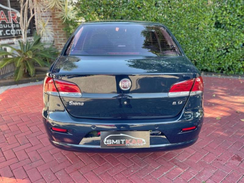 FIAT - SIENA - 2011/2011 - Azul - R$ 35.900,00