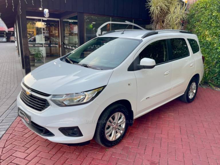 CHEVROLET - SPIN - 2019/2019 - Branca - R$ 64.900,00