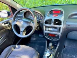PEUGEOT - 206 - 2008/2018 - Prata - R$ 17.900,00