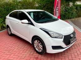 HYUNDAI - HB20S - 2018/2019 - Branca - R$ 68.900,00