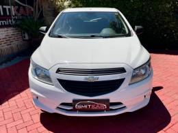 CHEVROLET - ONIX - 2017/2017 - Branca - R$ 48.900,00
