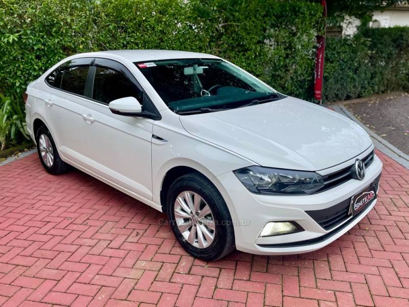 VOLKSWAGEN - VIRTUS - 2020/2021 - Branca - R$ 81.900,00