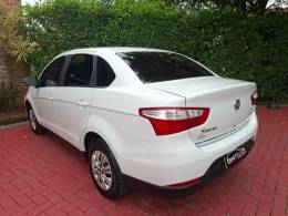 FIAT - GRAND SIENA - 2013/2014 - Branca - R$ 40.900,00