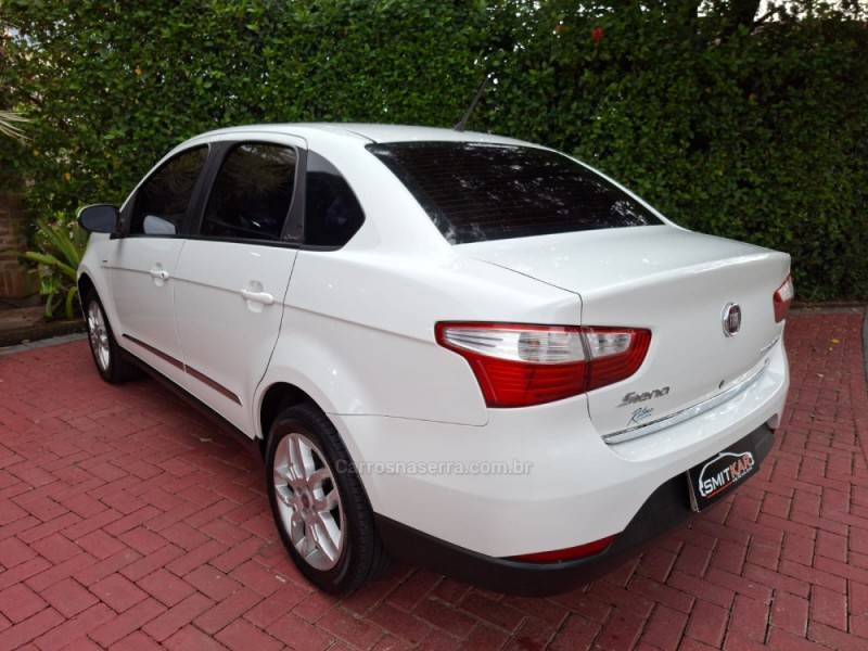 FIAT - GRAND SIENA - 2013/2013 - Branca - R$ 40.900,00
