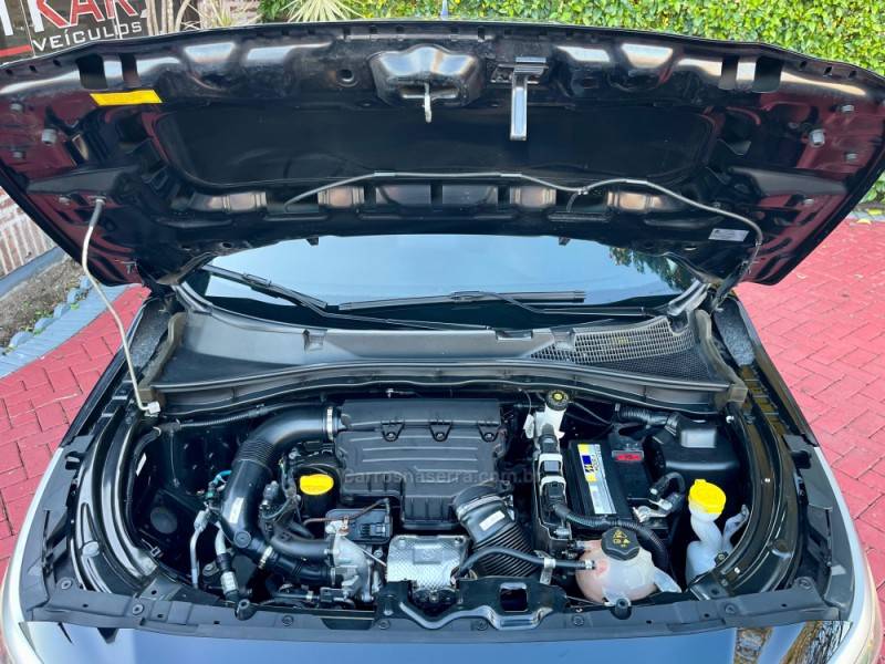 FIAT - FASTBACK - 2023/2024 - Preta - R$ 112.900,00