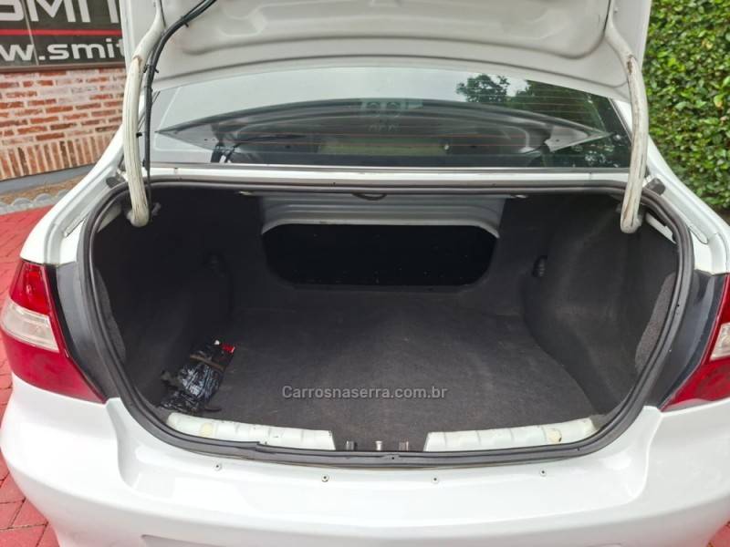 CHEVROLET - PRISMA - 2010/2010 - Branca - R$ 26.900,00