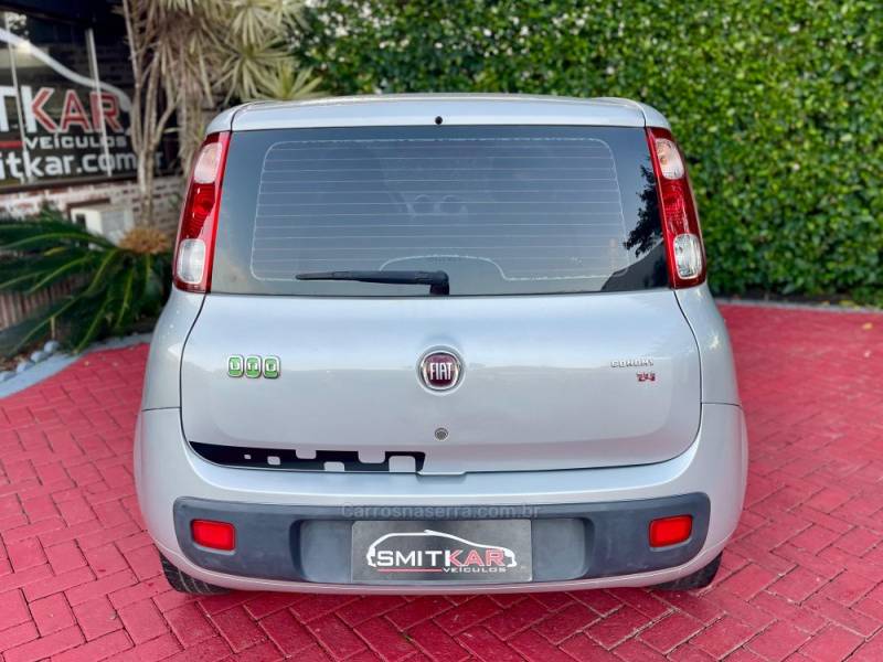 FIAT - UNO - 2013/2013 - Prata - R$ 36.900,00